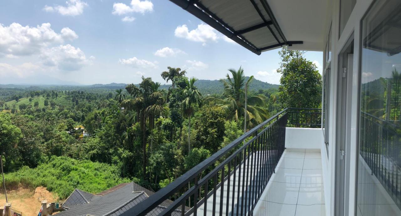 Raveendra Inn Kalpetta Exterior foto